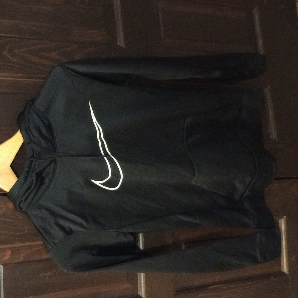 Dri-fit Nike black hoodie